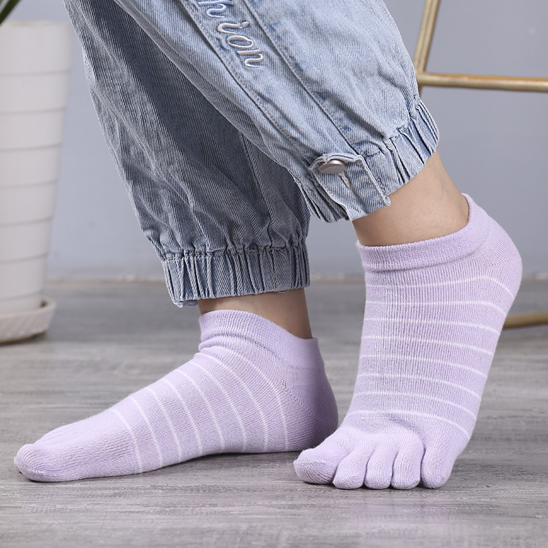 1/5 Pairs Women Striped Five T - Ankle Sock Low Cut recensie en prijs